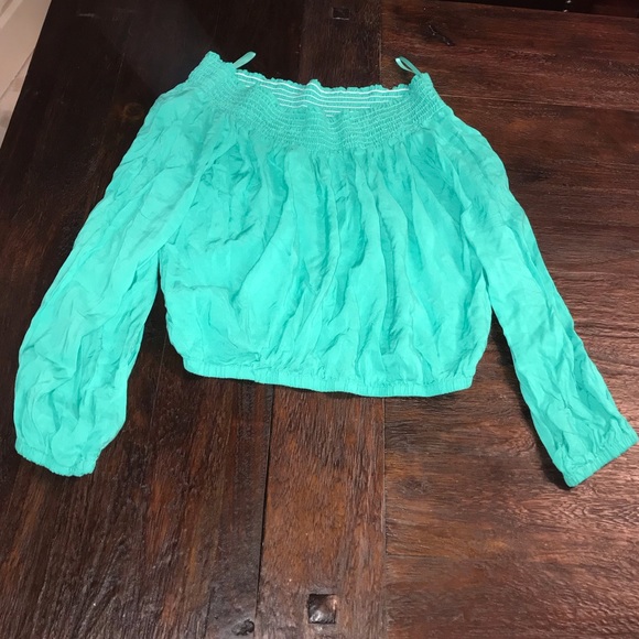 NWT ARDEN B OFF THE SHOULDER TOP💛 - Picture 14 of 16